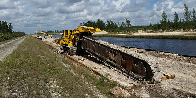 subservice-pipeline-and-industrial-trenching-and-excavation